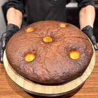 イル アオヤマ - ・自家製フォカッチャ