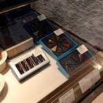 アッサンブラージュ カキモト - 