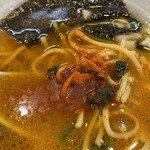 元喜家 - 辛みパウダーで味変。