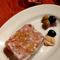 アモーレ 木屋町 - ワインのお供に最適♡スッゴイ厚切りの美味しいパテ♡