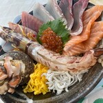 うおたけ鮮魚店やけんど 海鮮どんや - 