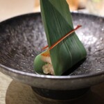 鮨 富かわ - ［握り］北海道産キンキの笹蒸し