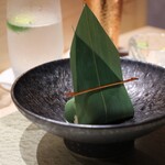 鮨 富かわ - ［握り］北海道産キンキの笹蒸し