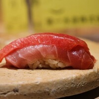 鮨 富かわ - ［握り］中トロ 二枚重ね
