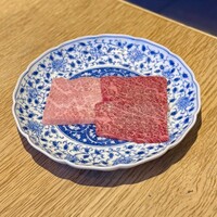肉亭ふたご iki 新宿店 - 厳選部位志を焼き 二種