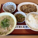 尼崎富松町食堂 - 