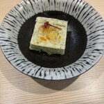 魚と溶岩焼 温 - ブロッコリー豆腐付き出し　