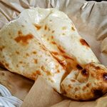 カトマンドゥカリーPUJA - おかわりプレーンナン1/4