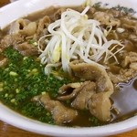 らー麺 さかた - ココは茶系のラー