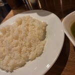 South India Bistro Hitsujiy Kanda Ten - 美味的日本米