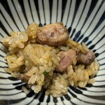 たつの申し子 - 地鶏の炭火焼きと玉子の土鍋親子ご飯