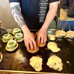 髙橋バーガー - 2025.5.20高橋バーガー3周年特別メニュー「さよなら、マカトマチ」