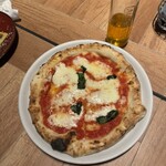 DUMBO PIZZA FACTORY 横浜 - 