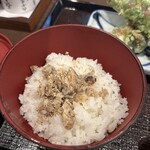 炭火焼和めし処 しんぱち食堂 - あじご飯❗️