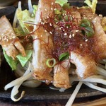 居方食堂 - トンテキ近影