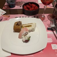 ロビーラウンジ 「マーブルラウンジ」 ヒルトン東京 - 