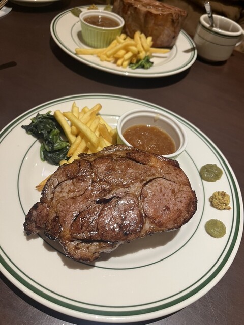 GEORGE’S STEAK photo 3