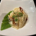 炭火焼ホルモン ぐう - ニンニクナムル