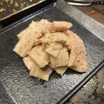 炭火焼ホルモン ぐう - コリコリ