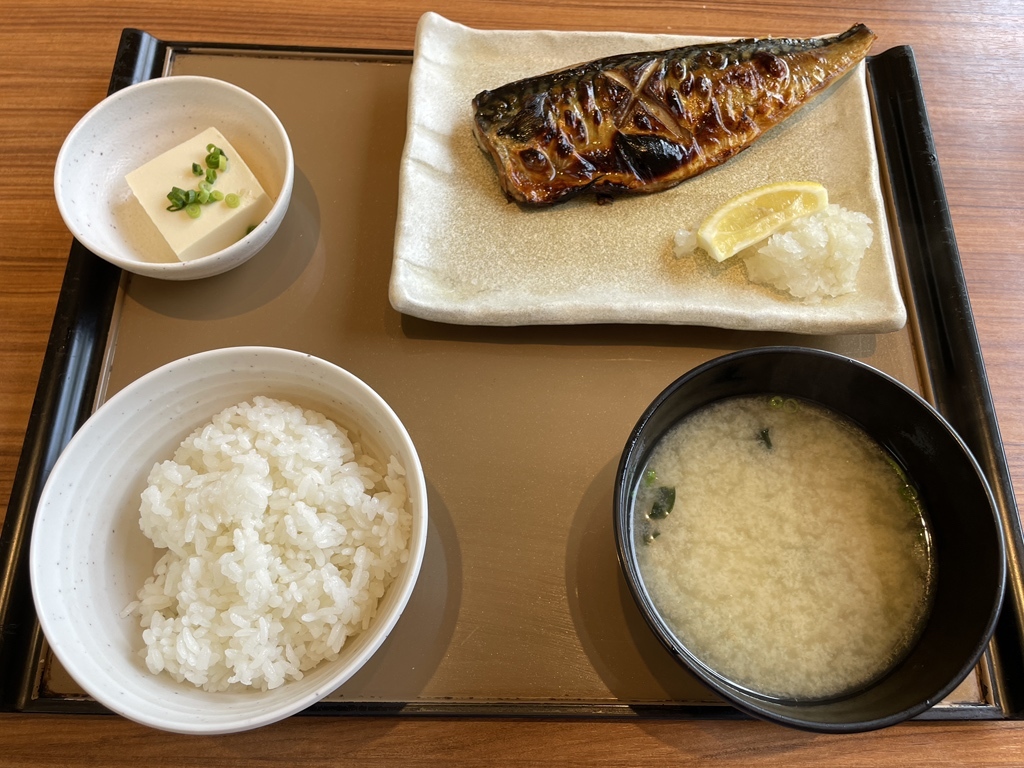 やよい 軒 金沢 福久 店