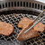 焼肉・ホルモンひいらぎ - 料理写真:煙があがらないロースター
