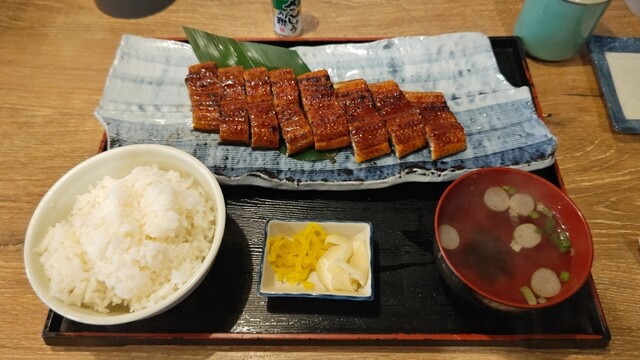 磯丸水産 なんば南海通り店のご予約 - 難波（南海）/海鮮 | 食べログ