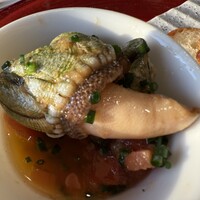 Kobe Grill - カメの手のアヒージョ
