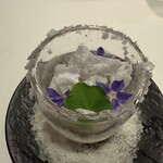 Kobe Grill - 青海緑茶とライチ　アマレットとバタフライピー