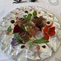 Kobe Grill - 王様トマトと黒ニンニクのルイユ　生姜のチュイール