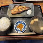 七郷屋 - 赤魚定食970円