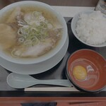 新橋ニューともちんラーメン 蒲田西口駅前店 - 