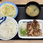 松屋 - 厚切り豚カルビ焼肉定食 ¥890