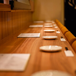 落ち着いた和の空間◎著名人も訪れる和の老舗店