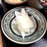 水沢手打ちうどん 三升屋 - ・漬物