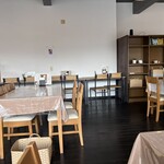 地産地消のゆったりカフェ さんち - 店内の情景o(^o^)o