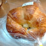 豊月堂 - サービスのクロワッサン