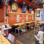 沖縄料理 ソーキ家 - 内観（全体）