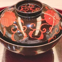 かが万 - 雅な器です。