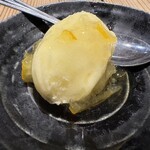 焼肉ホルモン 風土. - デザートは柚子のアイス