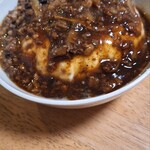 キッチンオリジン - 料理写真:豆腐にかけて食べてみた 