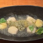 猿蔵 - ホタテと里芋みぞれ餡掛け