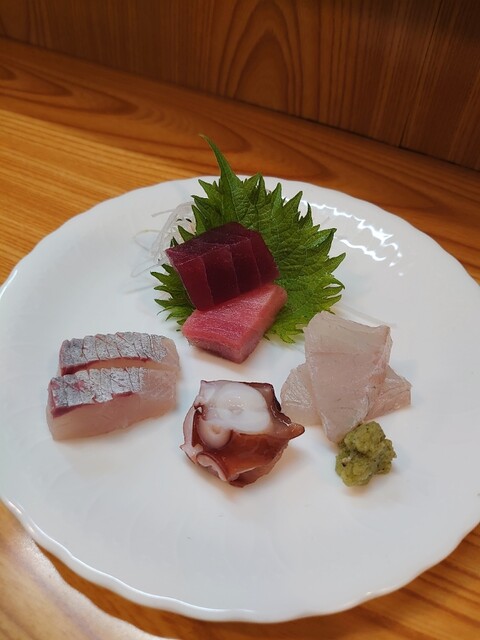 一休 - 溜池山王/日本料理 | 食べログ