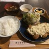 津田屋食堂