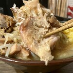 ラーメン専門 宮の森 - ブタ