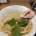 めん処 きよ洲 - キレイにたたまれた麺が美しい！