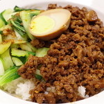 台湾客家料理 新竹 - 魯肉飯