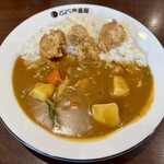 カレーハウス CoCo壱番屋 - 料理写真:やさいカレー
＋フライドチキン（3個）