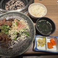 焼肉・しゃぶしゃぶ たちばな ヒルトンプラザイースト店 - 