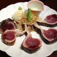 土佐料理 祢保希 赤坂店 - 鰹の塩たたき(1800円)