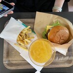 ダイコクバーガー - 